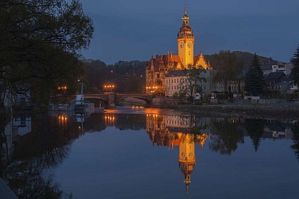 Rathaus bei Nacht
